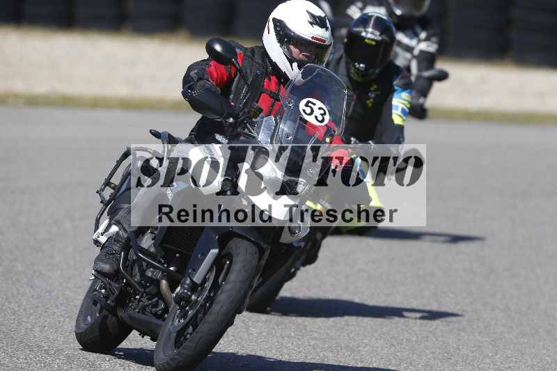 /01 02.04.2026 MAZ ADR/Gruppe gelb Gruppe gruen/53